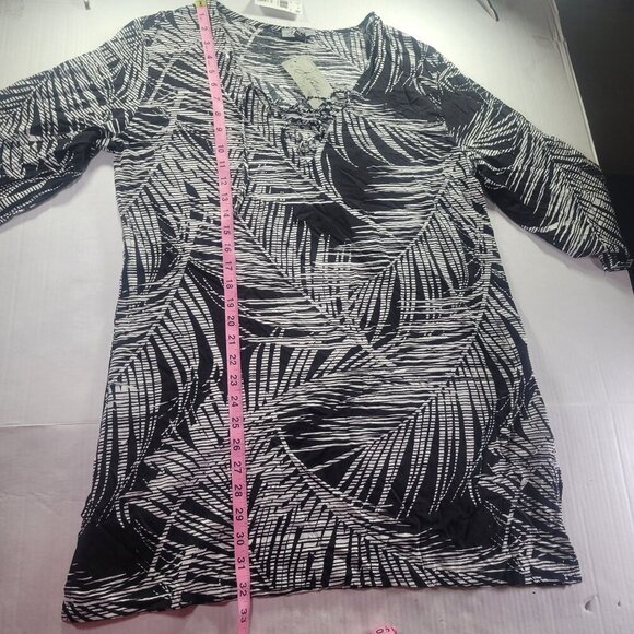 J Valdi Women Black & White Floral Tropical Abstract Rayon Tunic Shirt Size L - Picture 8 of 10